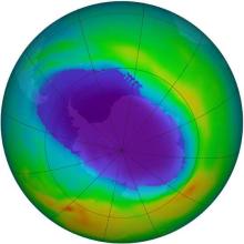 Satellitmåling af ozonlagets tykkelse.